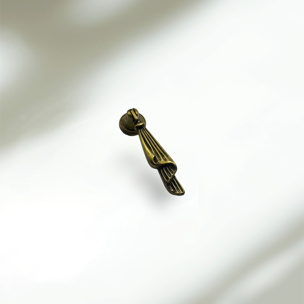 Umut Model 152 Sarkaç Kulp Antik