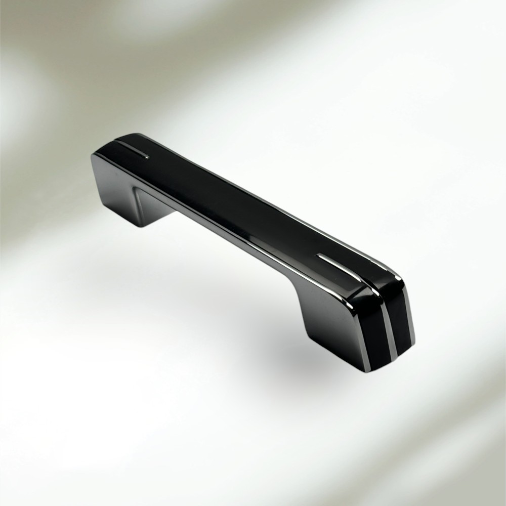 Umut Model 750 Çekme Kulplar 160 - 224 mm. Krom-Siyah