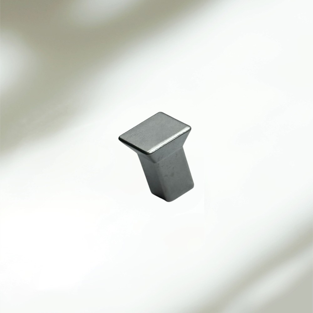Umut Model 85 Düğme Kulp 18x18 mm. Mat Krom