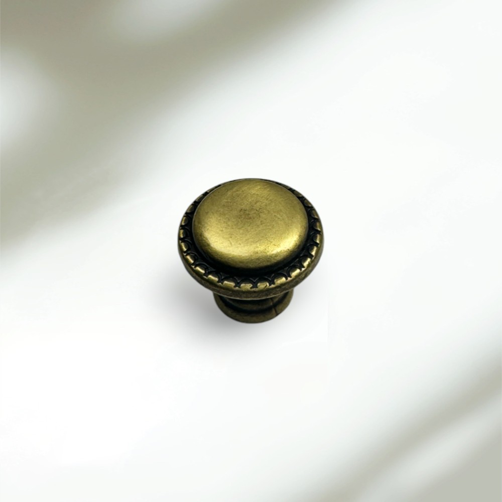 Umut Model 38 Düğme Kulp 32 mm. Antik